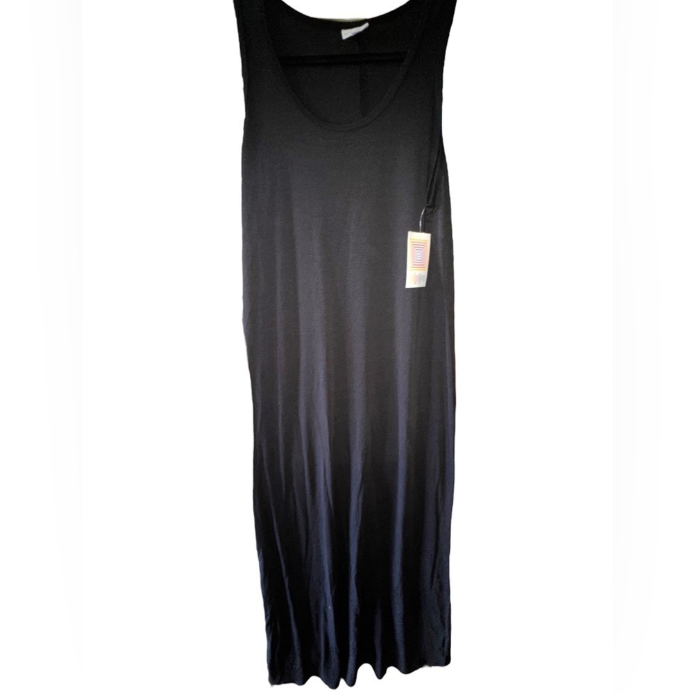 Lularoe medium solid black‎ Dani column style maxi dress. NWT. Great staple!